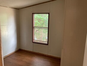 103 Forest Creek Ln in Bruceville, TX - Building Photo - Building Photo