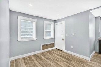 25 Middleton St-Unit -3 in Boston, MA - Building Photo - Building Photo