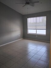2216 Grand Cayman Ct in Kissimmee, FL - Building Photo - Building Photo