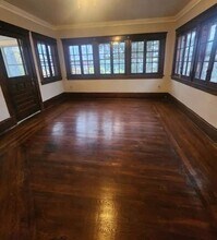 1319 W 111th St in Cleveland, OH - Building Photo - Building Photo