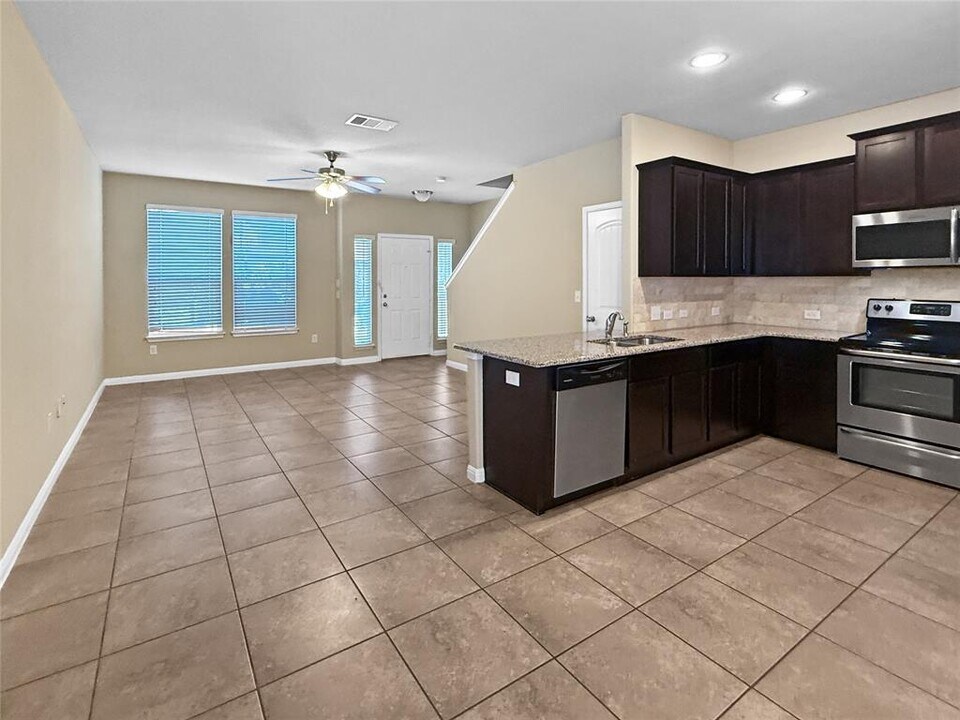 205 Cane River Rd in Pflugerville, TX - Building Photo