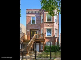 2441 N Harding Ave in Chicago, IL - Building Photo