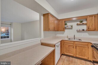 41 Summit Ct in Evesham, NJ - Building Photo - Building Photo