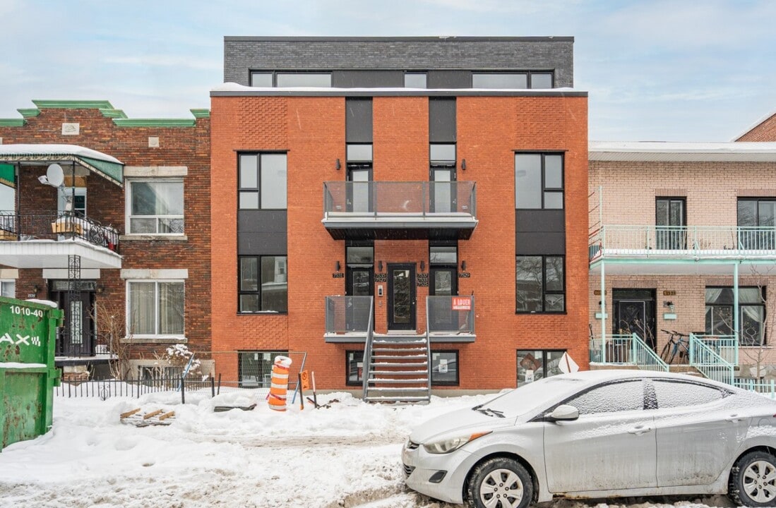 7525-7537 Wiseman Av in Montréal, QC - Building Photo