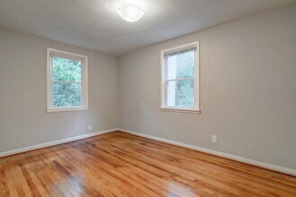 781 Courtenay Dr NE in Atlanta, GA - Building Photo - Building Photo