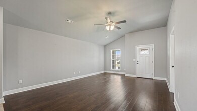 502 NW 62nd Ave in Bentonville, AR - Building Photo - Building Photo