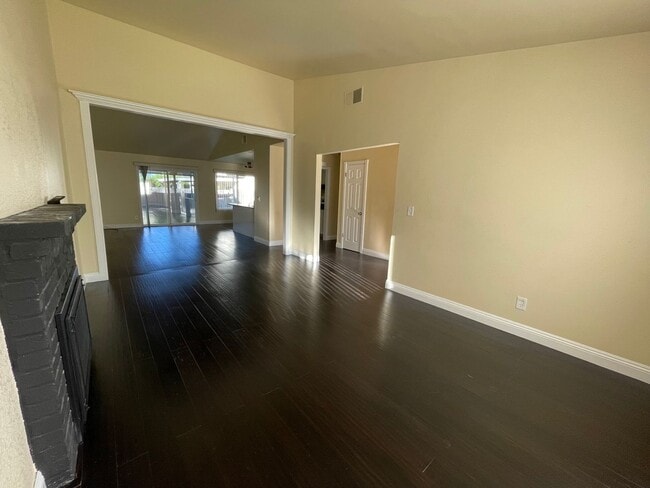 3711 Comanche Way in Antelope, CA - Building Photo - Building Photo