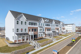 Lennar at River Pointe in Bridgeport, PA - Building Photo - Primary Photo