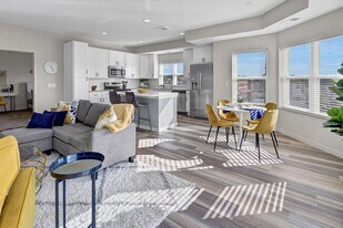 Novo in Richfield, MN - Building Photo