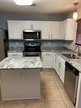 10219 Roseangel Ln in Helotes, TX - Building Photo - Building Photo