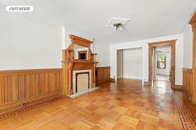 property at 291 Park Pl