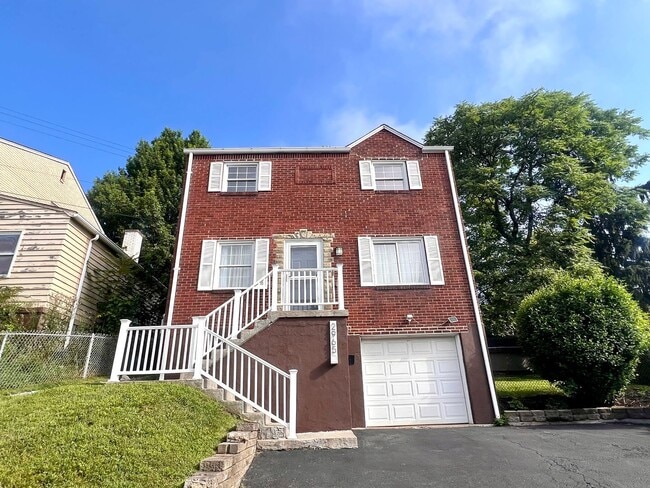 2965 Brevard Ave in Pittsburgh, PA - Building Photo - Building Photo
