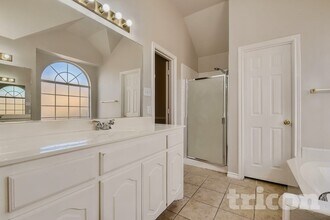 1711 Newcastle Dr in Mansfield, TX - Building Photo - Building Photo