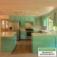 20 Turpentine Dr in Nevada City, CA - Building Photo - Building Photo