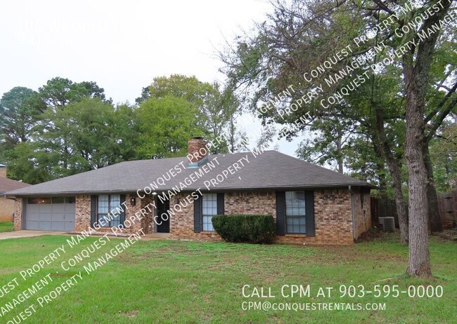 304 Woodhaven Dr in Whitehouse, TX - Building Photo - Building Photo