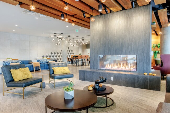 S'PARK Apartments in Boulder, CO - Building Photo - Lobby