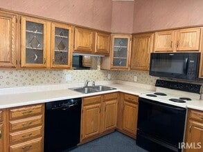 528 N Main St in Princeton, IN - Building Photo - Building Photo