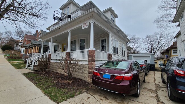 property at 309 N Pinckney St