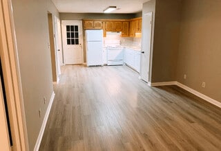 1809 Windover Pl SW in Decatur, AL - Building Photo - Building Photo