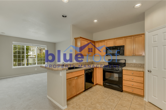 2412 NW Roseburg Terrace in Beaverton, OR - Building Photo - Building Photo