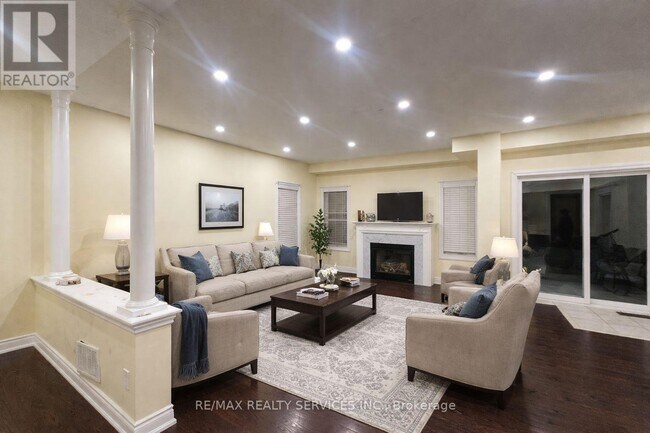 property at 26 Red Ash Ct