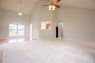 3894 Stella Dr in Clarksville, TN - Building Photo - Building Photo
