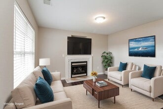 7031 Coble Ave, Unit 107 in Charlotte, NC - Building Photo - Building Photo