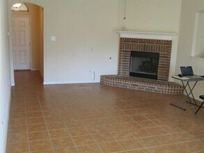 4028 Twin Creeks Dr in Fort Worth, TX - Building Photo - Building Photo