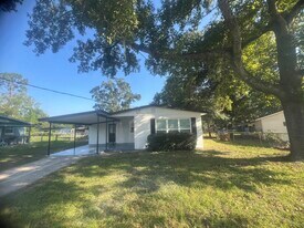 7205 Eudine Dr S in Jacksonville, FL - Building Photo