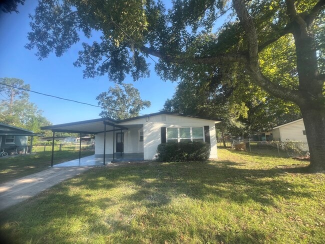 property at 7205 Eudine Dr S