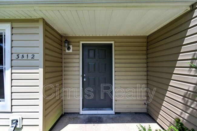 3512 Bancroft Dr