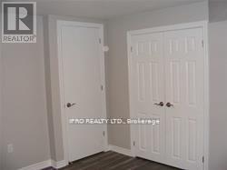 70 Pebblestone Cir in Brampton, ON - Building Photo - Building Photo