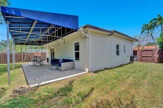 1000 Matanzas Ave, Unit SF in Miami, FL - Building Photo - Building Photo