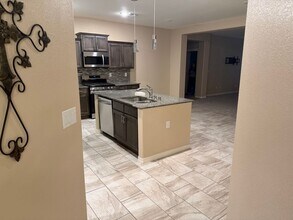 416 Quiet Pr Dr in Horizon City, TX - Foto de edificio - Building Photo