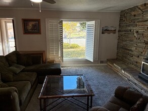 322 S 400 E in Cedar City, UT - Building Photo - Building Photo