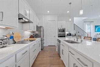 16913 Adoro Dr in Manor, TX - Building Photo - Building Photo