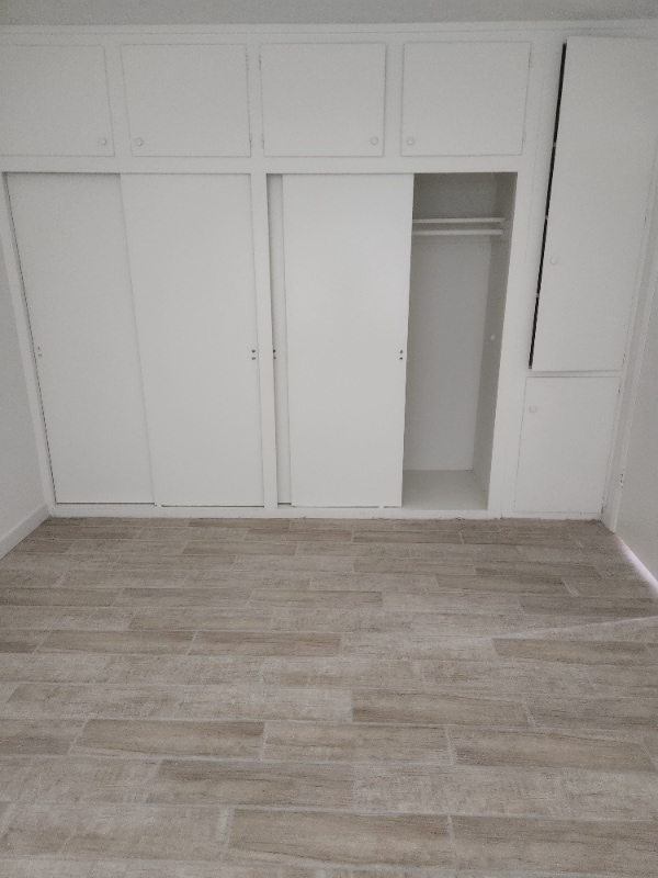 30 Rose Ave, Unit 2 in Los Angeles, CA - Foto de edificio - Building Photo