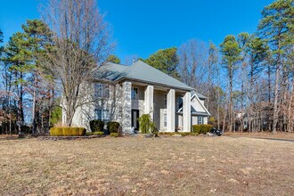 14 Normandy Dr in Jackson Township, NJ - Building Photo - Building Photo