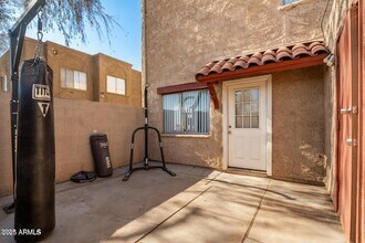 4240 N 67th Ln in Phoenix, AZ - Building Photo - Building Photo