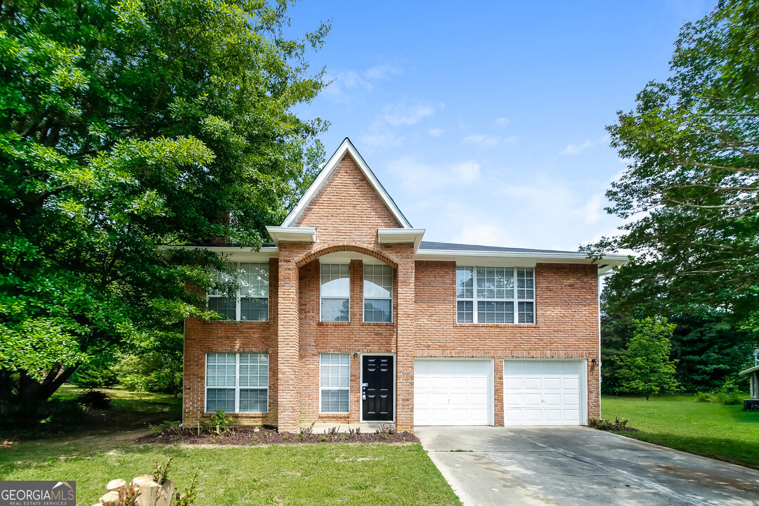 1139 Redan Trce in Stone Mountain, GA - Building Photo