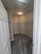 13276 Bainbridge Way in Spring Hill, FL - Building Photo - Building Photo