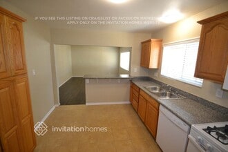 810 E Silva St in Long Beach, CA - Building Photo - Building Photo