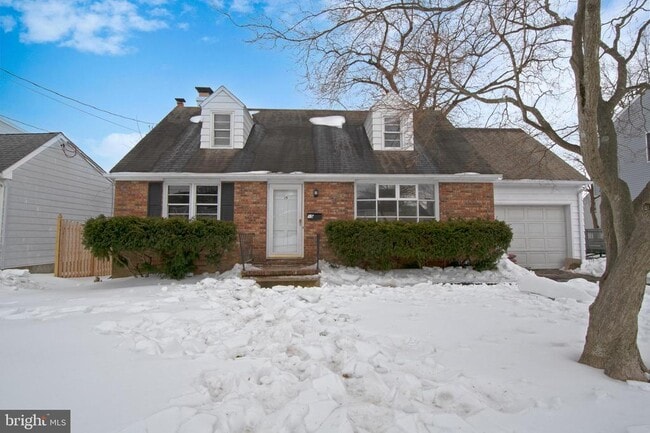 property at 15 Carolina Ave