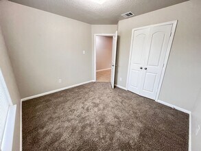 12324 Claiborne in San Antonio, TX - Building Photo - Building Photo