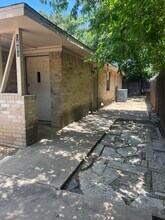 1401 Lackey Ct in Irving, TX - Building Photo - Building Photo