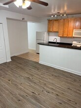 2321 N Oak Park Ave in Chicago, IL - Building Photo - Building Photo