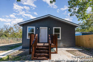 4602 Sierra St in San Antonio, TX - Building Photo - Building Photo