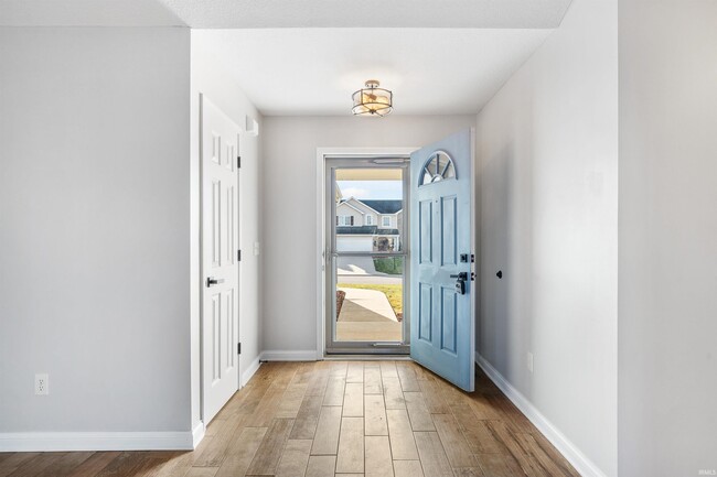 property at 15007 Knobcone Ct
