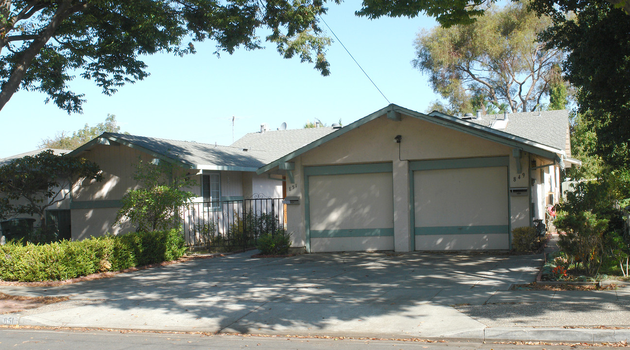 849-851 Lewis Ave in Sunnyvale, CA - Building Photo