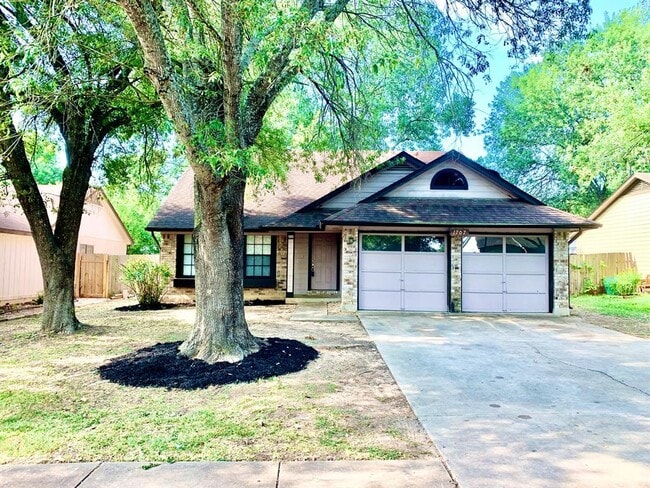 property at 1707 Honeysuckle Ln